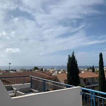 Holiday home Regina Gardens - Spacious 3 Bed, 2 Bath Maisonette *